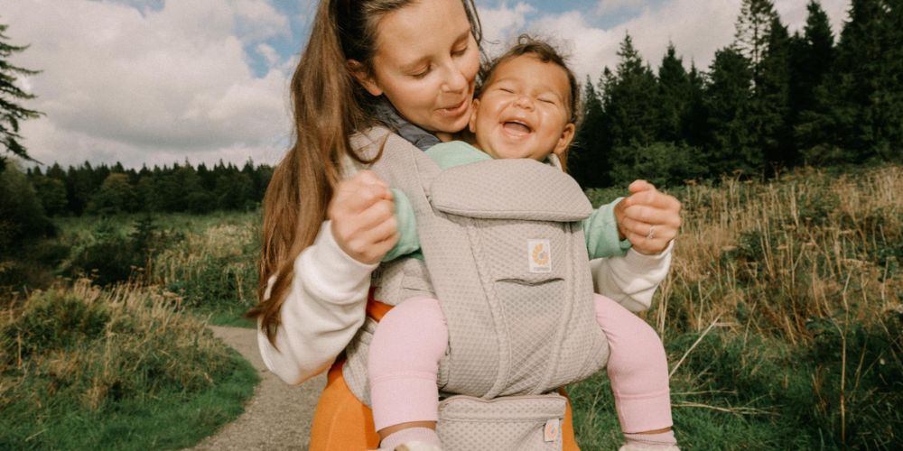 Ergonomic Babywearing Explained: What Parents Should Know