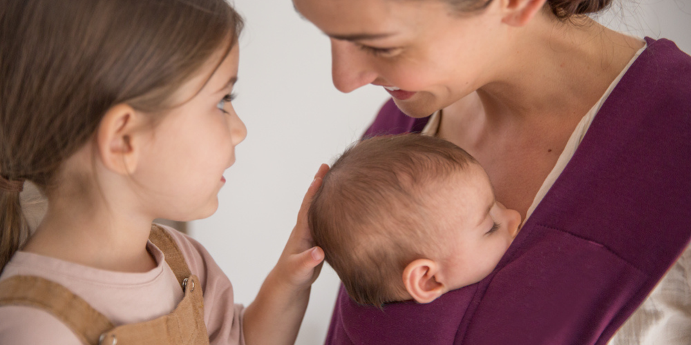 Close, Calm & Connected: How Babywearing Supports Postpartum Healing and Bonding
