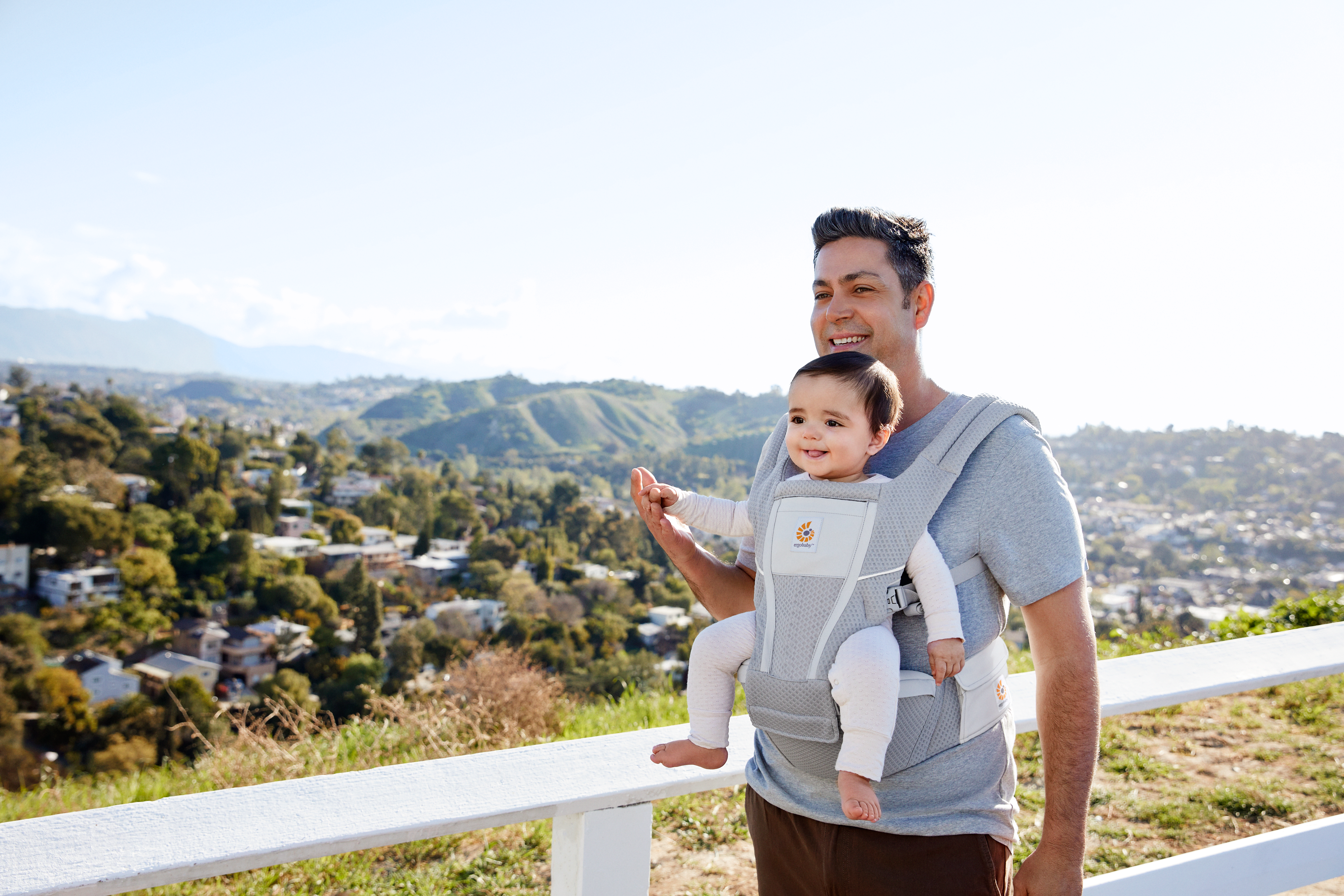 Pearl Grey Alta Hip Seat Baby Carrier