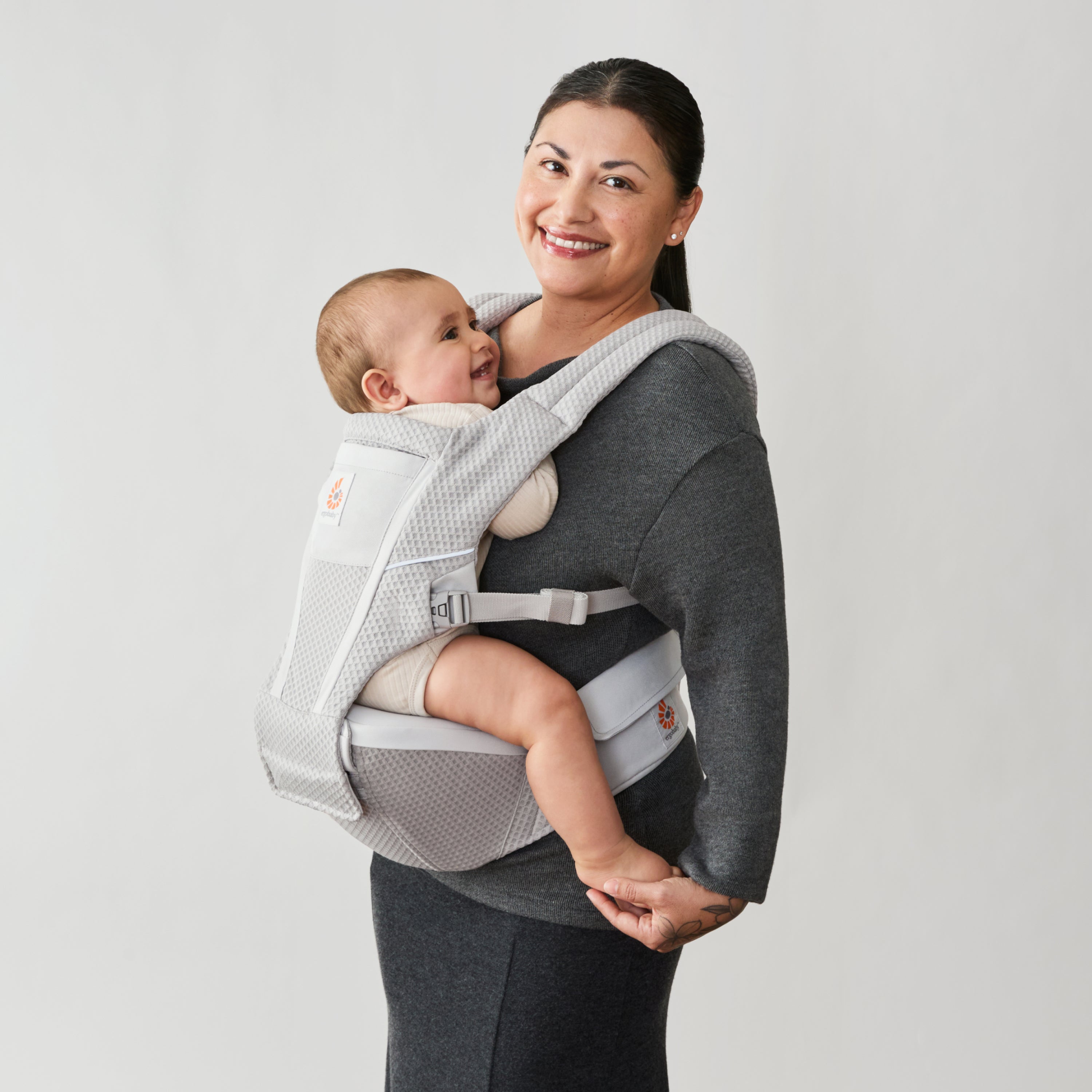 Pearl Grey Alta Hip Seat Baby Carrier