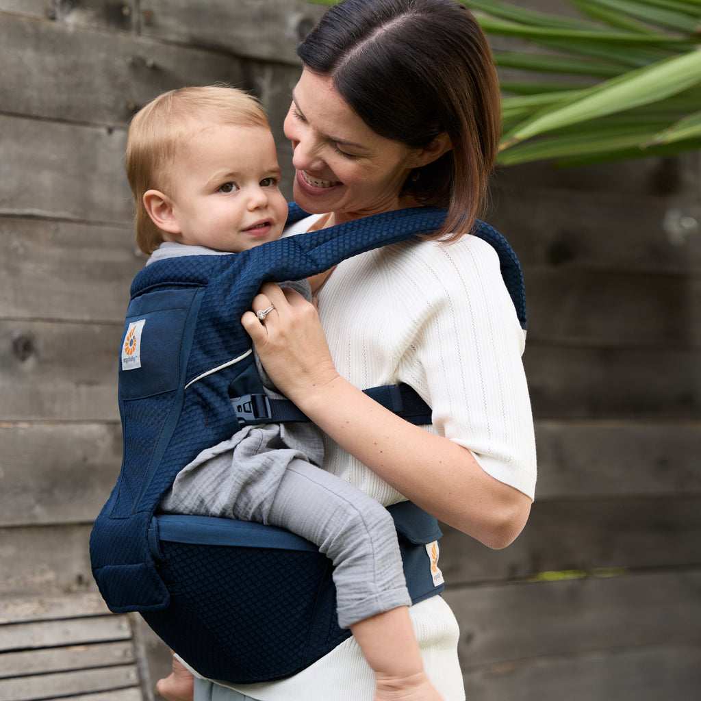 Alta Hip Seat Baby Carrier - Midnight Blue