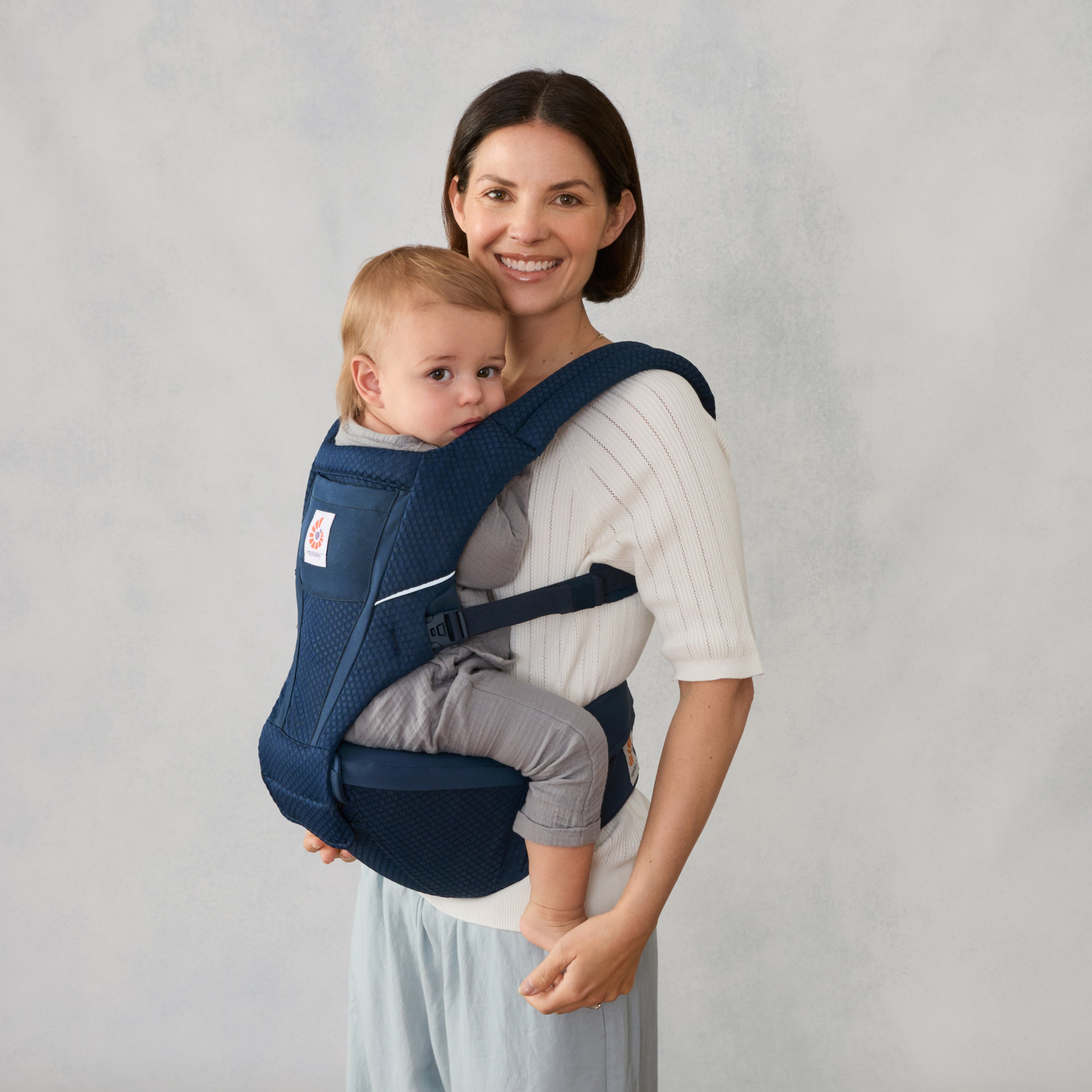 Midnight Blue Alta Hip Seat Baby Carrier