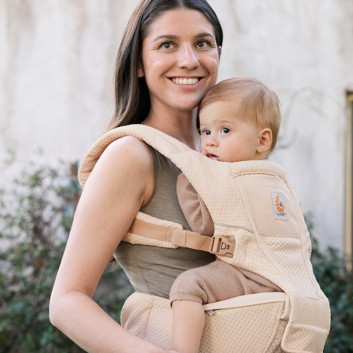 Alta Hip Seat Baby Carrier - Natural Beige