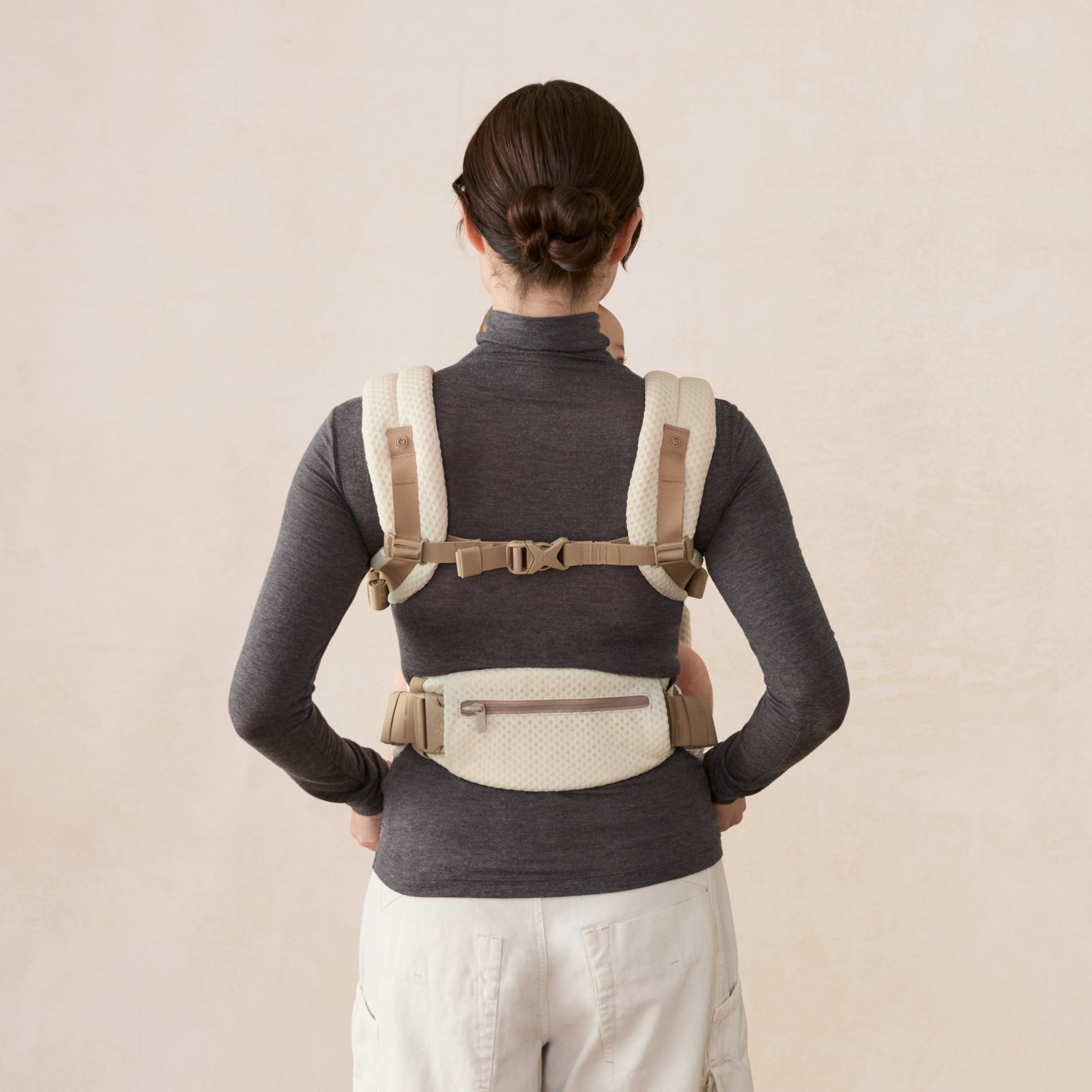Natural Beige Ergobaby Omni Deluxe All in One Mesh Baby Carrier