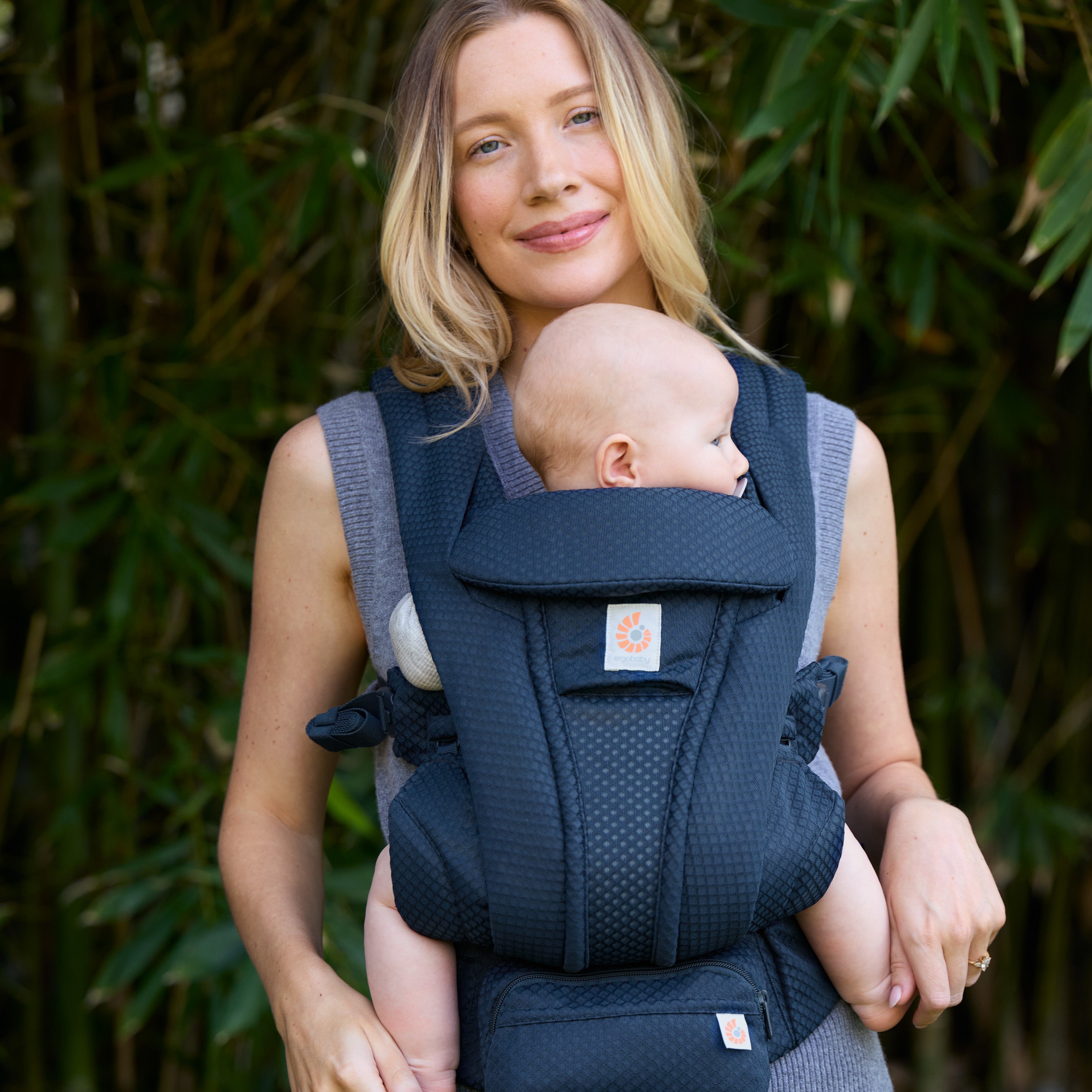Omni Deluxe Mesh Baby Carrier - Midnight Blue