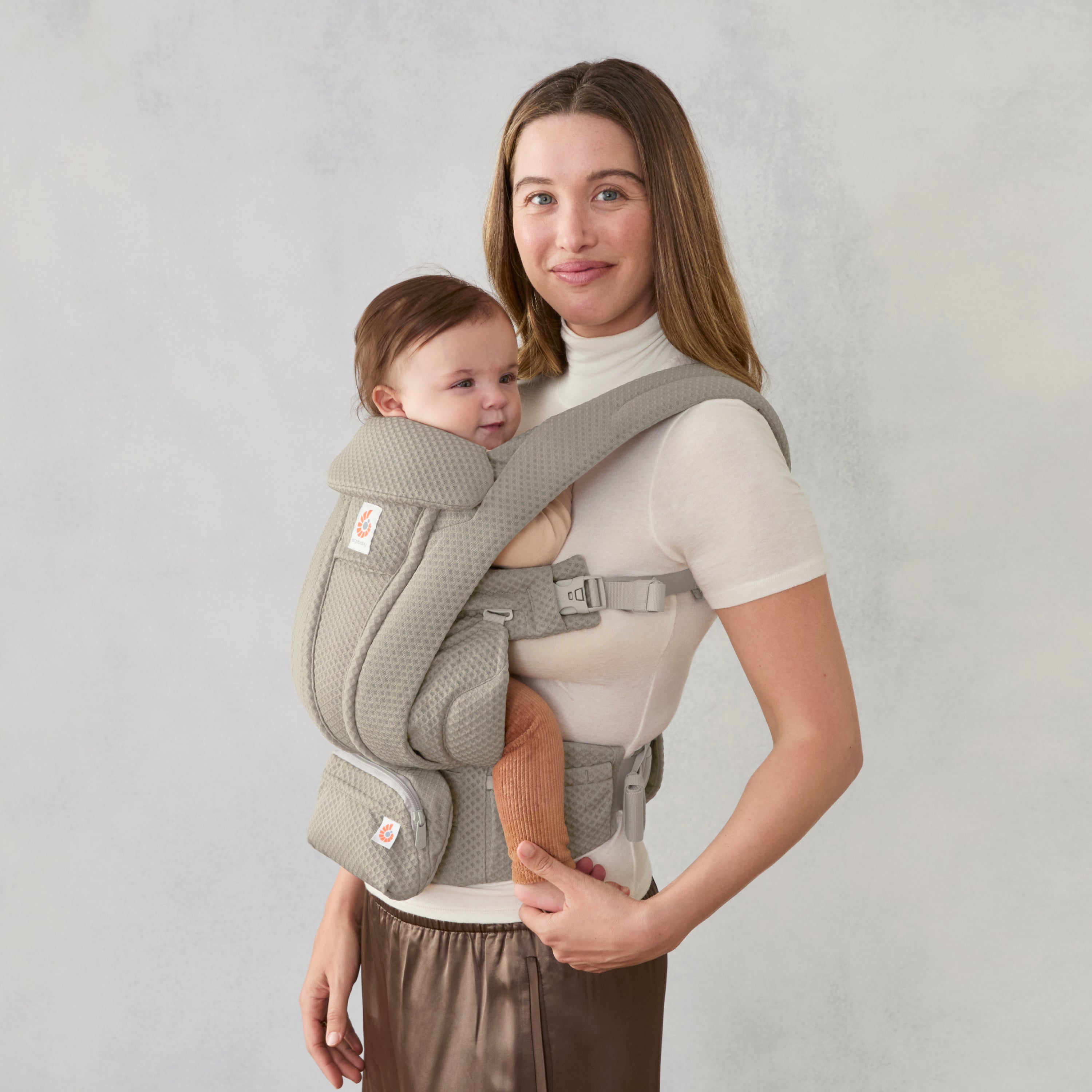 Soft Olive Ergobaby Omni Deluxe All in One Mesh Baby Carrier