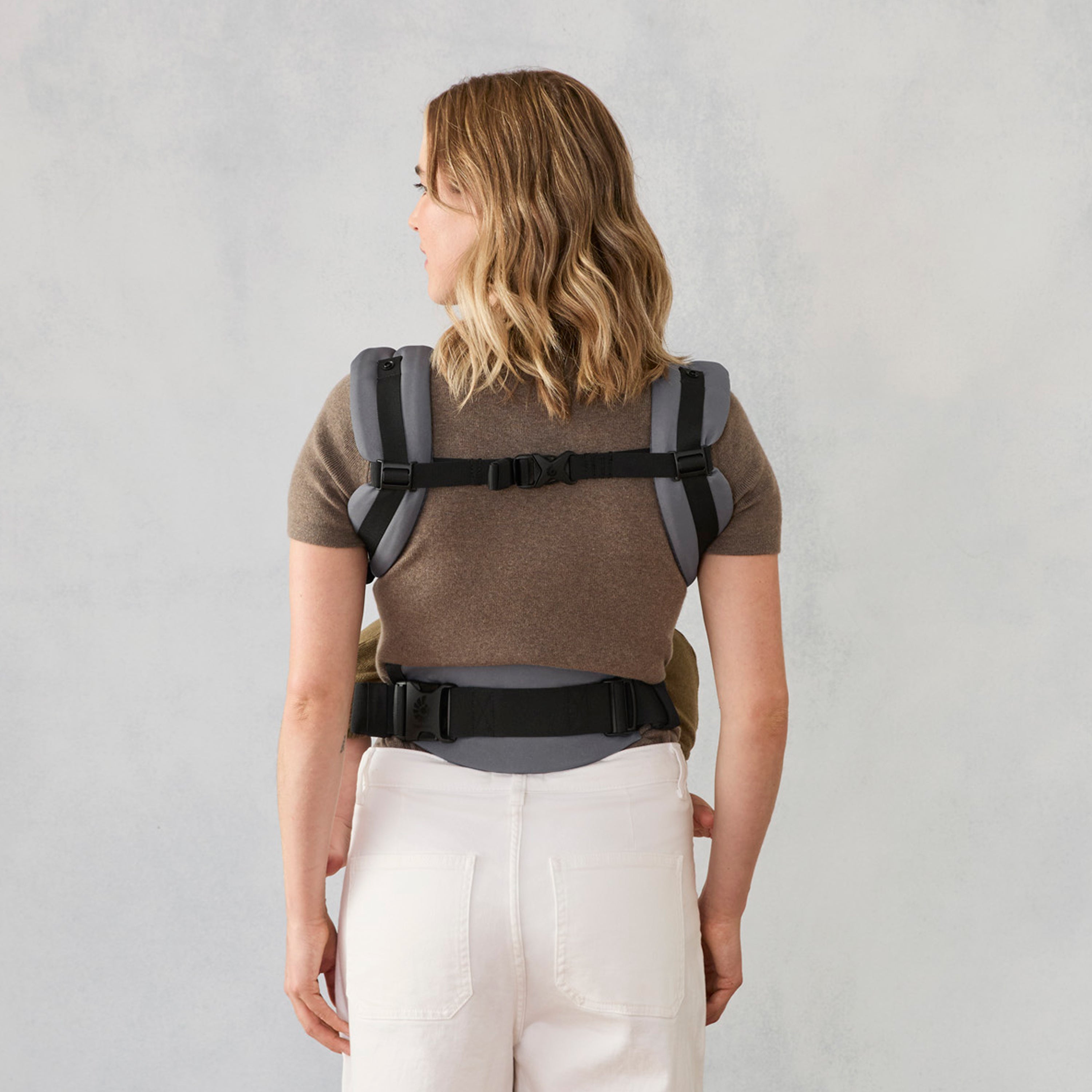 Omni Classic Mesh Baby Carrier - Charcoal Grey
