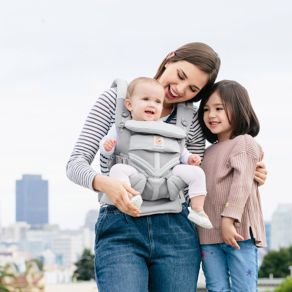 Ergobaby Omni 360 Cool Air Mesh Baby Carrier - Pearl Grey (3)