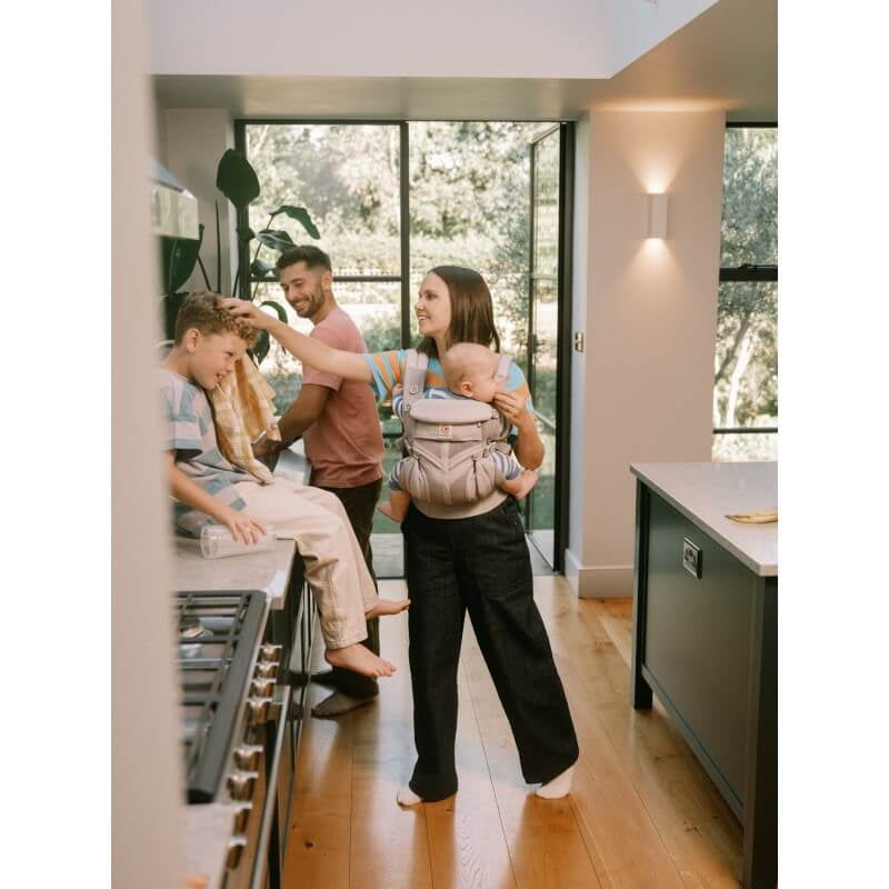 Ergobaby Omni Classic Mesh Baby Carrier